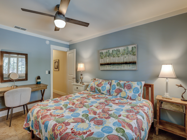 Coastal Retreat: Hilton Head Oasis with Heated Pool